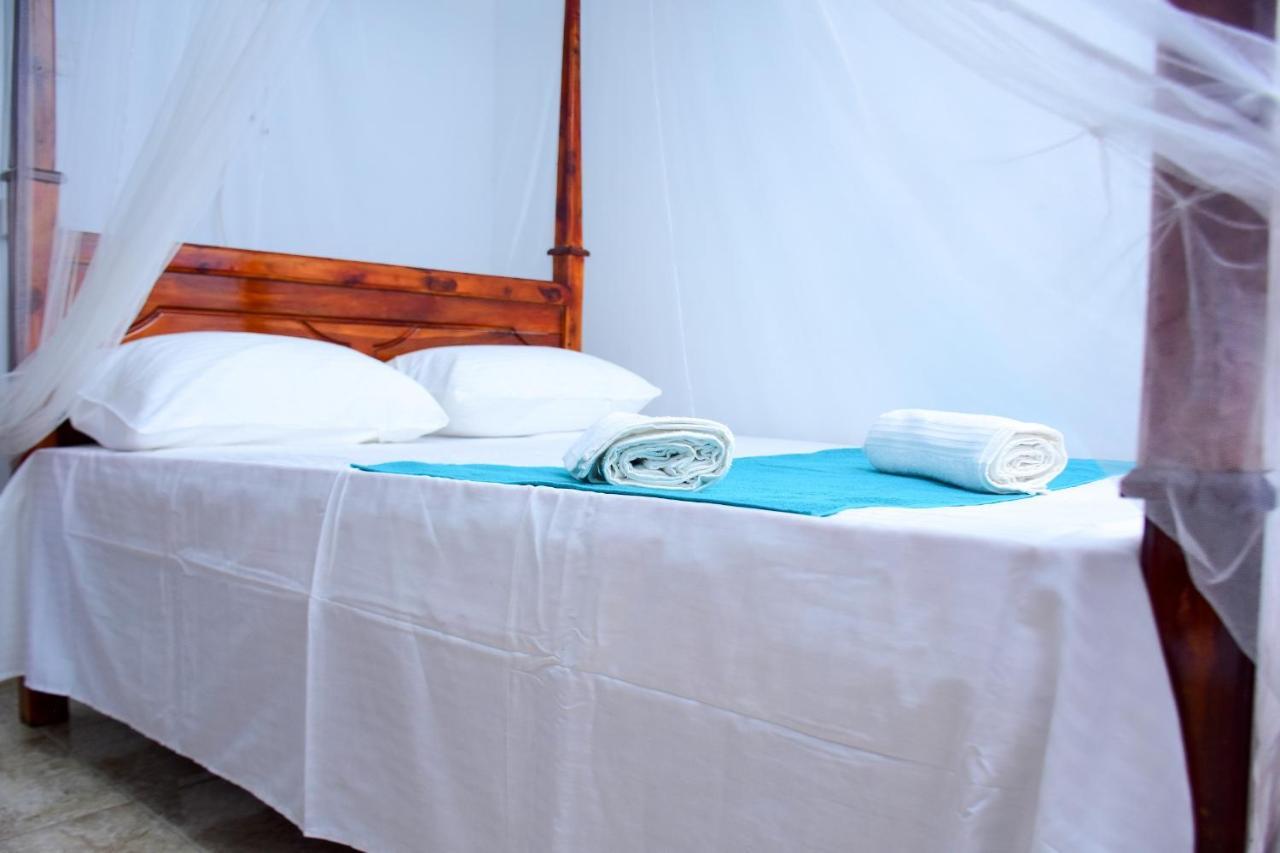 Relax Guest House 담불라 외부 사진